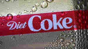 WHO says aspartame is a 'possible carcinogen.' The FDA disagrees