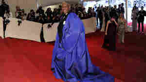 André Leon Talley's belongings, including capes and art, net $3.5 million at auction