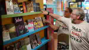 Plot twist: Activists skirt book bans with guerrilla giveaways and pop-up libraries