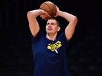 Nikola Jokic's touching gesture: Carrying his family on the court with a wedding ring on his shoes