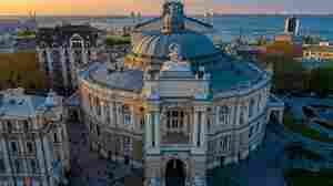 Odesa and other sites are added to the list of World Heritage In Danger