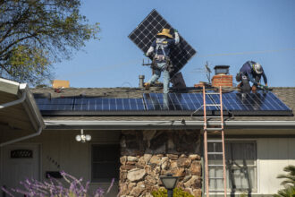 California Regulators Approve Reduced Solar Compensation for Homeowners