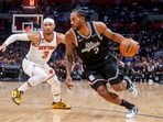 Kawhi Leonard's 38 points lift Clippers over Knicks in a fourth-quarter surge