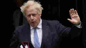 Boris Johnson says Putin said it would 'only take a minute' to hit him with a missile