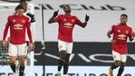 In-form Pogba keeping Man United in front in EPL title race