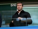 UK government approves sale of Chelsea by sanctioned Abramovich