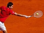 Medvedev tames claycourt demons to advance in Madrid