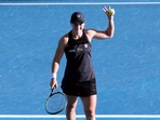 Ash Barty storms past Swiatek to set up Adelaide final against Rybakina