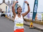 Ethiopia's Yalemzerf Yehualaw smashes half marathon world record