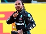 Lewis Hamilton extends contract with Mercedes till 2023