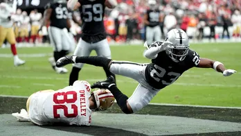 49ers execute wild tip drill for touchdown vs Raiders