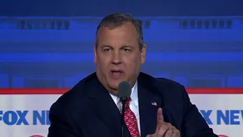 Chris Christie hit with 'lots of boos' after GOP debate introduction