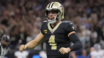 Saints hold off Titans' comeback to begin Derek Carr era with a win