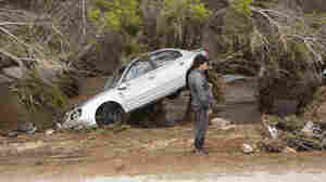 Flooding creates a disaster zone in Libya from Storm Daniel