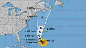 Hurricane Lee, now very large, is raising wind and surf dangers along the East Coast