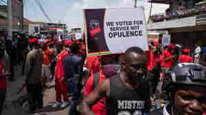 Ghana arrests demonstrators protesting against the country's economic crisis