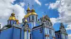 Anger grows over Ukraine's largest Orthodox church, still aligned with Moscow despite war