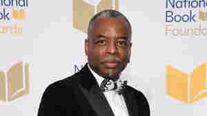 LeVar Burton to replace Drew Barrymore as host of National Book Awards