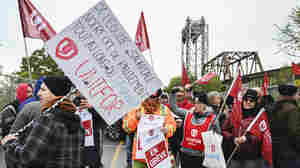 Canadian workers reach deal to end strike that shut down Great Lakes shipping artery