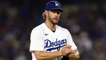 Clayton Kershaw undergoes shoulder surgery, 'hopeful' for summer return