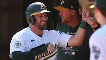 Guardians name Stephen Vogt next manager