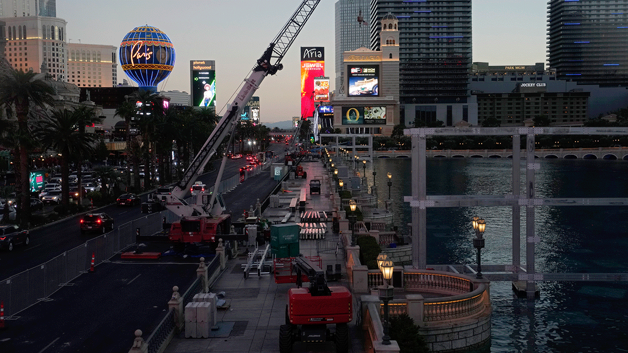 Las Vegas ready for F1 races after a year of construction preparing for the event