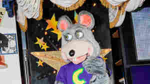 Kids are losing the Chuck E. Cheese animatronics. They were for the parents, anyway