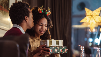 Amazon will deliver these 10 last-minute thoughtful gifts for her in time for Christmas