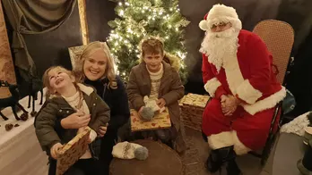 Deaf girl finally tells Santa what she wants for Christmas after elf helps her ‘sign’ her wish list