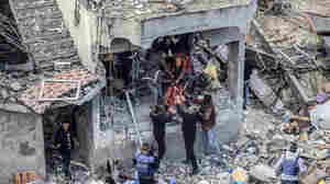 Egyptian officials tout a preliminary plan to end the Israel-Hamas war