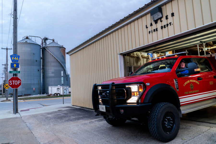 EVs and $9,000 Air Tanks: Iowa First Responders Fear the Dangers—and Costs—of CO2 Pipelines