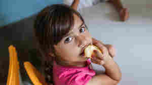 The pandemic sent hunger soaring in Brazil. They're fighting back with school lunches.