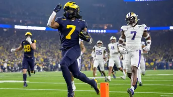 Michigan's Donovan Edwards starts National Championship with 2 touchdowns in 1st quarter