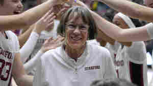 Tara VanDerveer is now the winningest coach in college basketball history