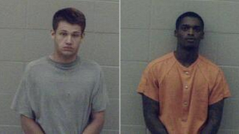 Arkansas inmates escape through hole they made in jail ceiling, sheriff's office says