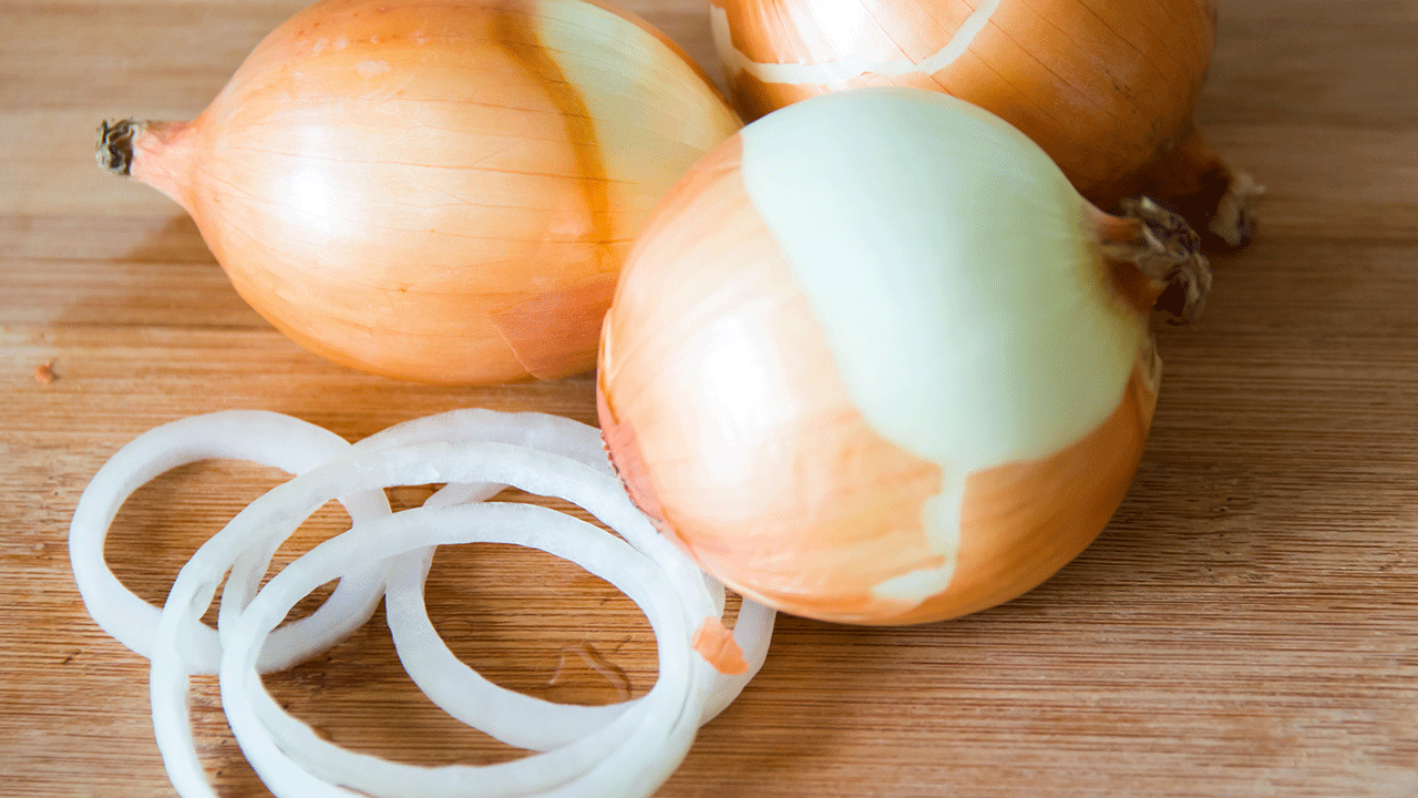 Onions in your socks? Unpeeling the layers of this flu myth with expert insights