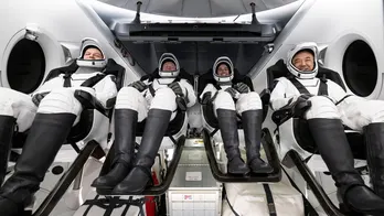 4 ISS astronauts from 4 different countries return to Earth after replacements arrive