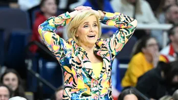 Kim Mulkey Blasts 'Sexist' LA Times, Then Talks 'Devotion' &amp; 'Prayer' Ahead Of Easter Sunday