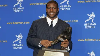 USC legend Reggie Bush will have 2005 Heisman Trophy returned: report