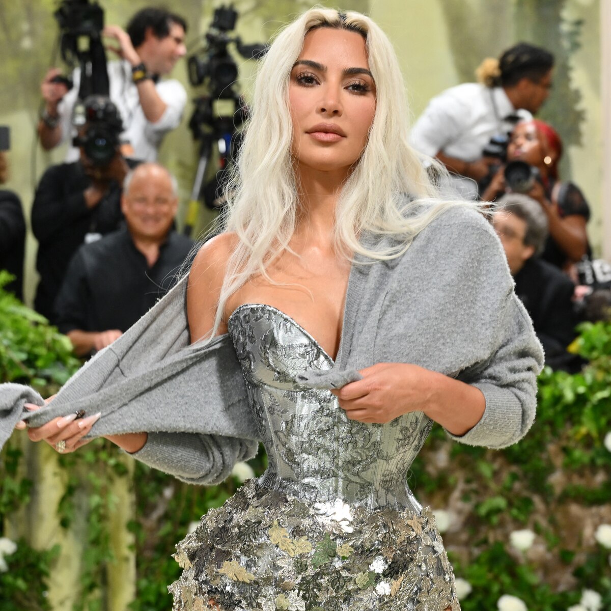 Kim Kardashian's 2024 Met Gala Glam Came Together Seconds Before Red Carpet