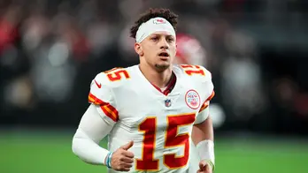 Las Vegas Raiders Troll Patrick Mahomes With Kermit Puppet