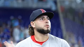 Wilyer Abreu of Red Sox nearly makes catch of the year, crashing into seats during home run robbery try