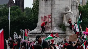 Cruz blasts 'insufficient' National Park Service response to pro-Hamas riots at DC's Union Station