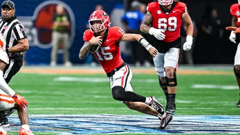 Georgia offense erupts in second half for dominating victory over Clemson in season opener