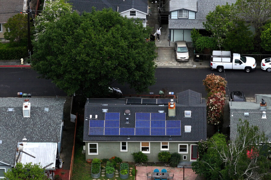 Bigger and Less Expensive: A Snapshot of U.S. Rooftop Solar Power and How It’s Changed