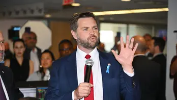 JD Vance Chums It Up With North Carolinians At A Sports Bar On College Football Saturday