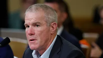 Amid Brett Favre’s Parkinson’s diagnosis, neurologist discusses how concussions impact risk