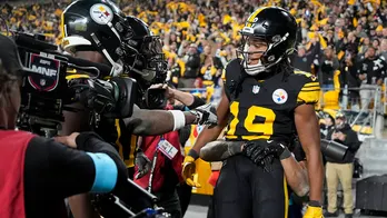 Steelers' Calvin Austin III scores 2 touchdowns, TJ Watt gets huge sack in win over Giants