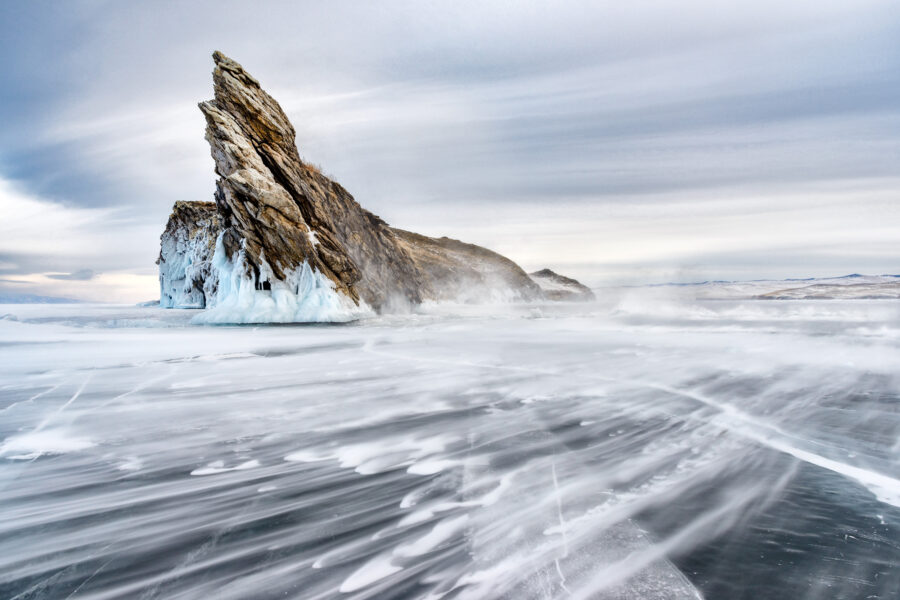 As Ice Coverage of Lakes Decreases, Scientists Work to Understand What Happens Under Water in Winter